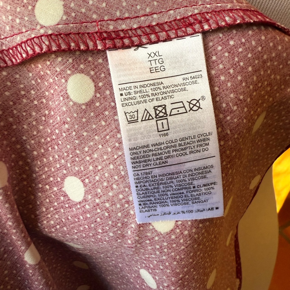 Old Navy Red and White Adjustable Strap Sundress - Picture 6 of 6